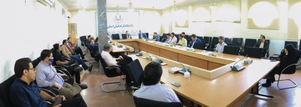 نشست مسئولین استانی دانشگاه فرهنگیان یزد با کارکنان پردیس شهیدان پاک نژاد 19