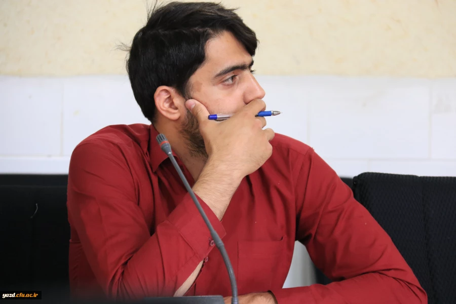 دومین جلسه شورای پردیس شهیدان پاک نژاد یزد 3