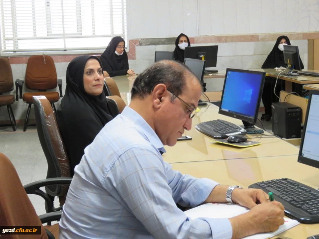 اولین جلسه از دوره آموزشی عملیاتی کایزن ویژه سرپرستان شبانه روزی پردیس فاطمه الزهرا (س) یزد 4