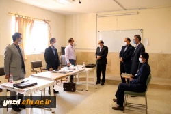 بازدید مدیر امور پردیس های استان یزد از روند برگزاری مصاحبه داوطلبان ورود به دانشگاه فرهنگیان 4
