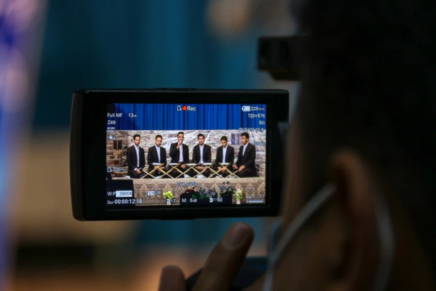 دومین هفته از طرح ملی دوشنبه های قرآنی به میزبانی استان های یزد و اصفهان برگزار شد. 8