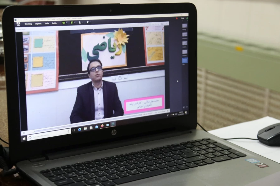 برگزاری مراسم هفته پژوهش و فناوری در دانشگاه فرهنگیان یزد 12