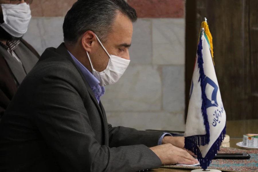 نشست مسئولان دانشگاه فرهنگیان یزد با کارکنان پردیس حضرت فاطمه الزهرا (س)
 2