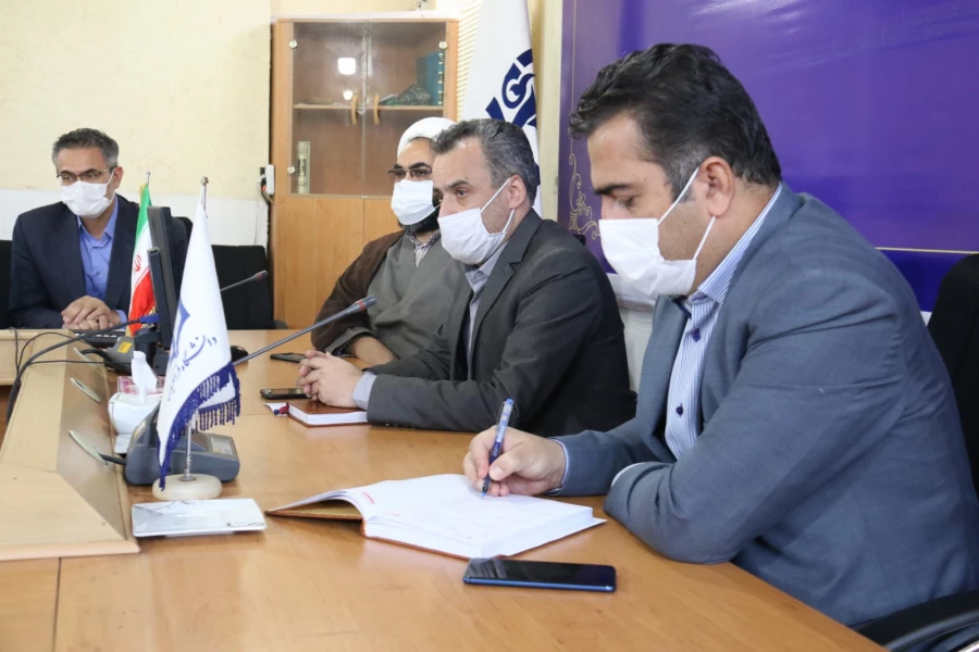 پنجمین نشست شورای مدیریت، نظارت و ارزیابی و توسعه منابع دانشگاه فرهنگیان یزد 4