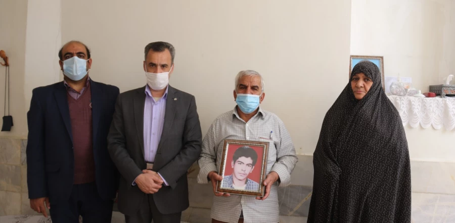 دیدار و تجلیل از خانواده های شهدای هشت سال دفاع مقدس 3