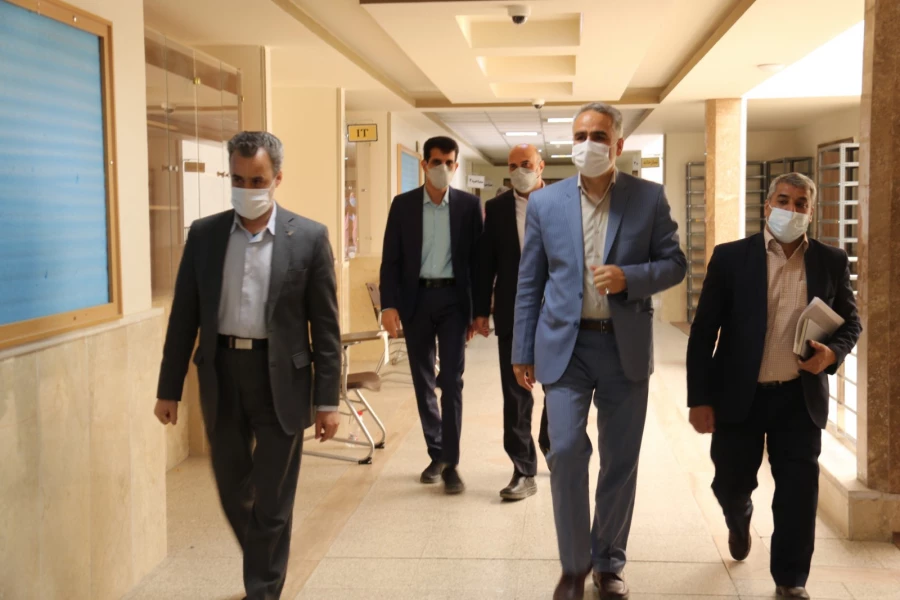 بازدید مدیر کل آموزش و پرورش استان یزد از روند مصاحبه پذیرفته شدگان آزمون استخدامی
 2