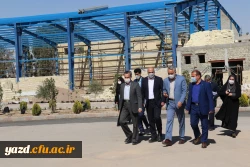 بازدید مدیر کل آموزش و پرورش استان یزد از روند مصاحبه پذیرفته شدگان آزمون استخدامی سال 99
 2