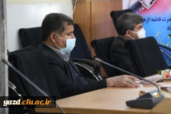 جلسه طرح توانمند سازی دانشجویان شاهد و ایثارگر دانشگاه های کل استان یزد 4