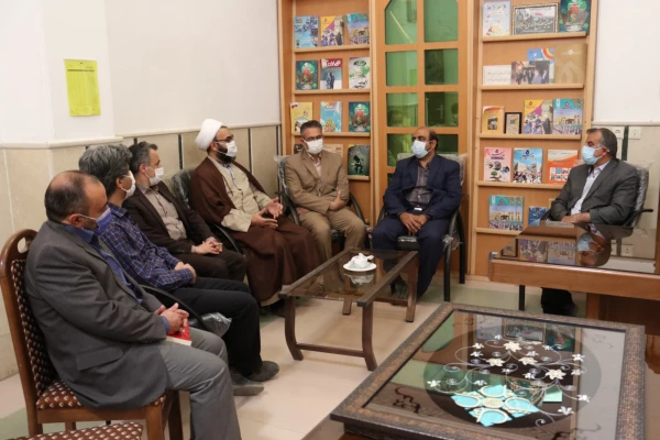دیدار اعضای هیات مدیره بنیاد خیّرین حامی دانشگاه فرهنگیان یزد با مدیر عامل مجمع خیرین مدرسه ساز استان 2