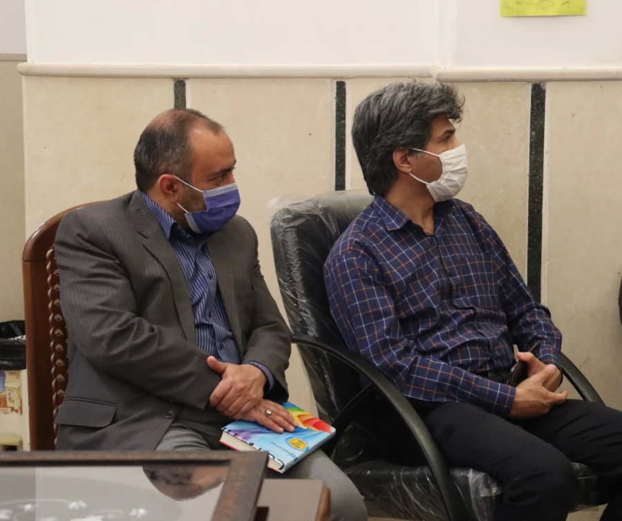 دیدار اعضای هیات مدیره بنیاد خیّرین حامی دانشگاه فرهنگیان یزد با مدیر عامل مجمع خیرین مدرسه ساز استان 4