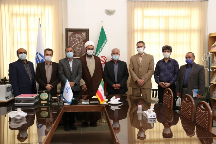 دیدار اعضای هیات مدیره بنیاد خیّرین حامی دانشگاه فرهنگیان یزد با مدیر عامل مجمع خیرین مدرسه ساز استان 6
