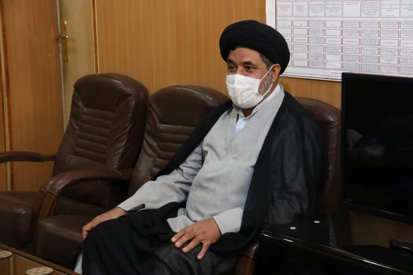 تقدیر استاندار یزد از سرپرست دانشگاه فرهنگیان استان 5