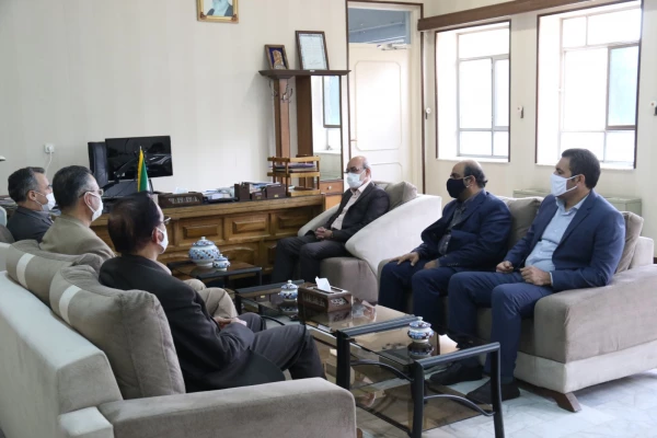 دیدار اعضای هیات رئیسه دانشگاه فرهنگیان یزد با مدیر کل حوزه استاندار 4