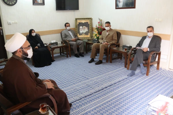 دیدار اعضای هیات رئیسه دانشگاه فرهنگیان یزد با نماینده محترم ولی فقیه و امام جمعه استان 3