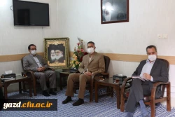 دیدار اعضای هیات رئیسه دانشگاه فرهنگیان یزد با نماینده محترم ولی فقیه و امام جمعه استان 4