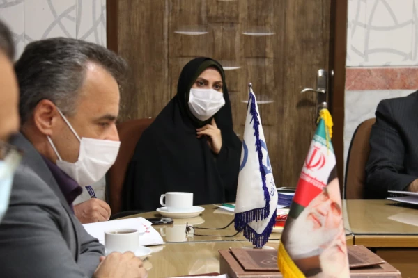 نشست صمیمانه مسئولان دانشگاه با کارکنان این پردیس 4