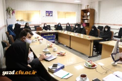 نشست صمیمانه مسئولان دانشگاه با کارکنان این پردیس 5