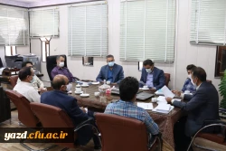 نشست شورای ارتقا سلامت کارکنان پردیس شهیدان پاک نژاد یزد 6