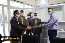 تقدیر از کارکنان حوزه آموزش پردیس های دانشگاه فرهنگیان یزد در دهه سرآمدی آموزش 3