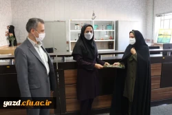 تقدیر از کارکنان حوزه آموزش پردیس های دانشگاه فرهنگیان یزد در دهه سرآمدی آموزش 10