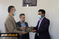 تجلیل از مسئولان روابط عمومی پردیس های استانی دانشگاه فرهنگیان یزد 4