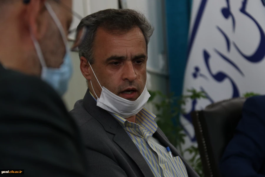 دیدار هیات رئیسه دانشگاه فرهنگیان یزد با رئیس مجمع نمایندگان استان در مجلس شورای اسلامی 
 4