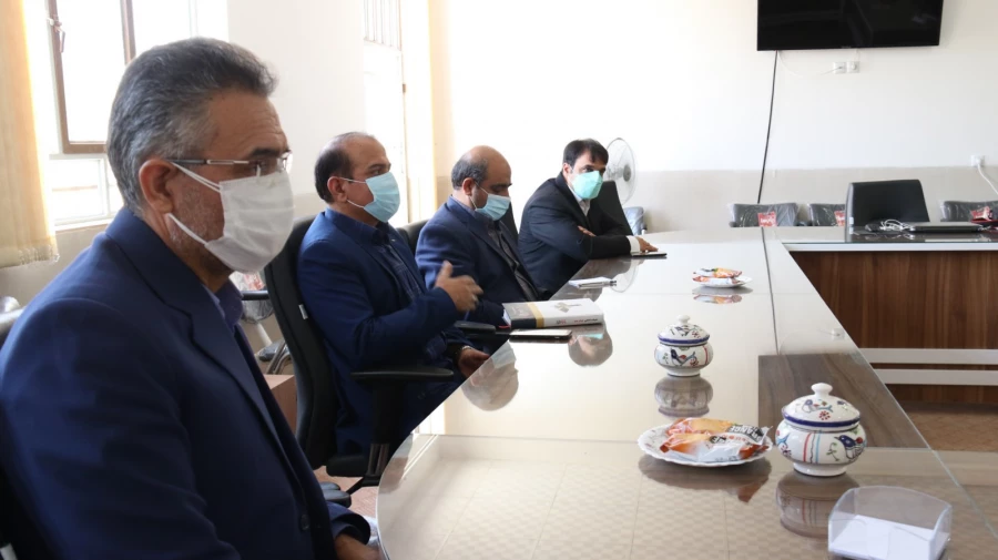 دیدار هیات رئیسه دانشگاه فرهنگیان یزد با نماینده مردم تفت و میبد در مجلس شورای اسلامی
 3