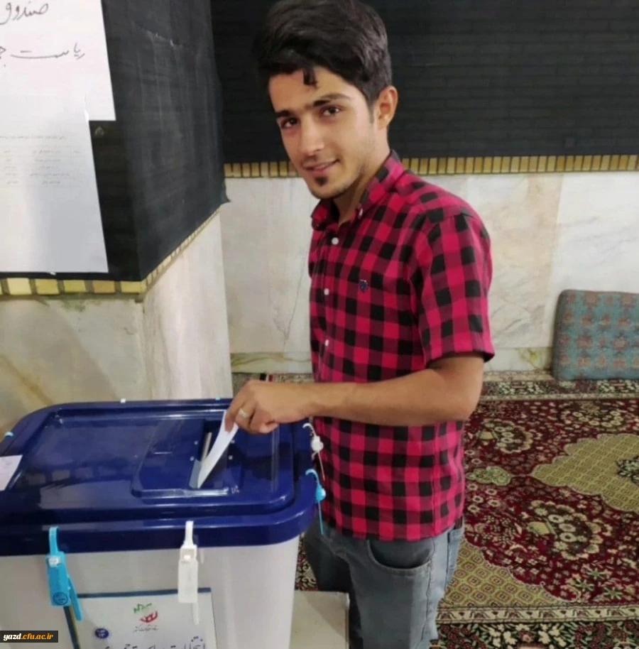 حضور دانشجومعلمان دانشگاه فرهنگیان یزد در انتخابات 1400 10