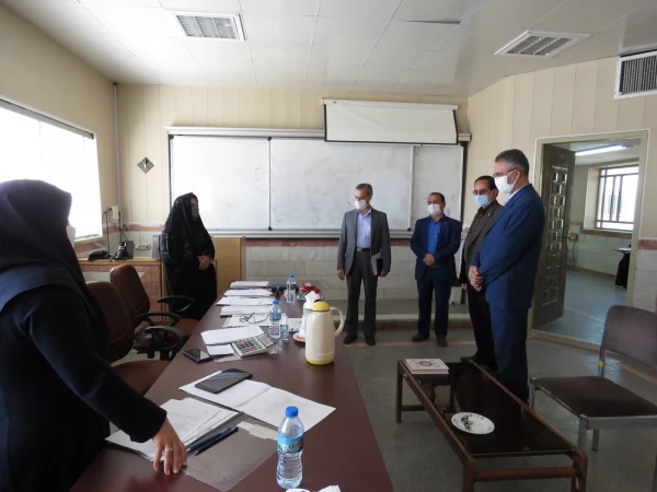 بازدید مدیر امور پردیس های استان یزد از روند برگزاری مصاحبه داوطلبان ورود به دانشگاه فرهنگیان 7