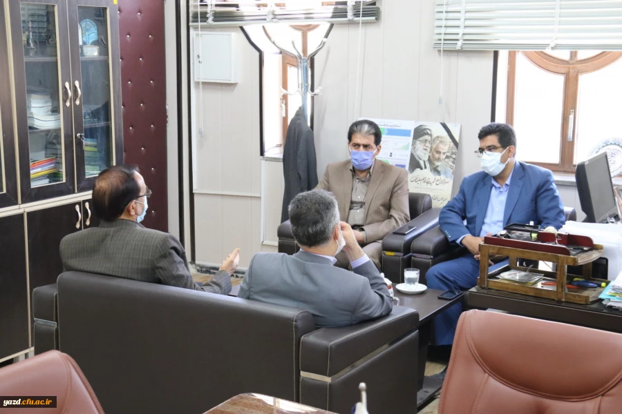 دیدار مدیر کل نوسازی، توسعه و تجهیز مدارس استان با مدیر دانشگاه فرهنگیان یزد 5