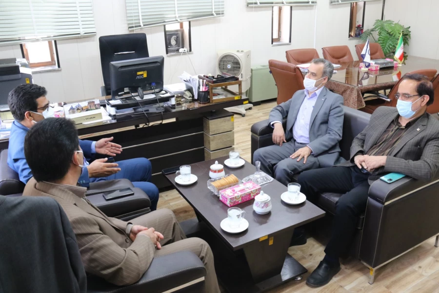 دیدار مدیر کل نوسازی، توسعه و تجهیز مدارس استان با مدیر دانشگاه فرهنگیان یزد 3