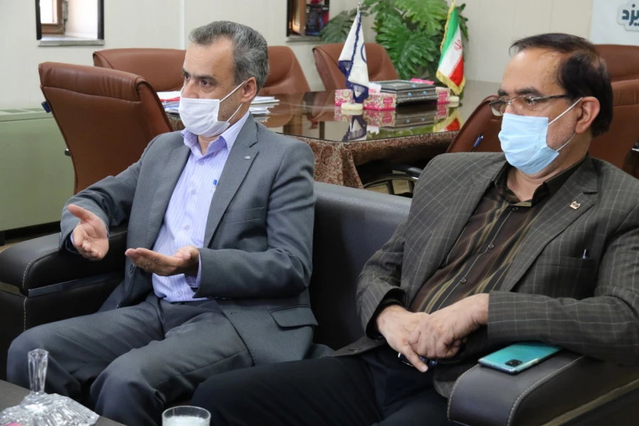 دیدار مدیر کل نوسازی، توسعه و تجهیز مدارس استان با مدیر دانشگاه فرهنگیان یزد 4