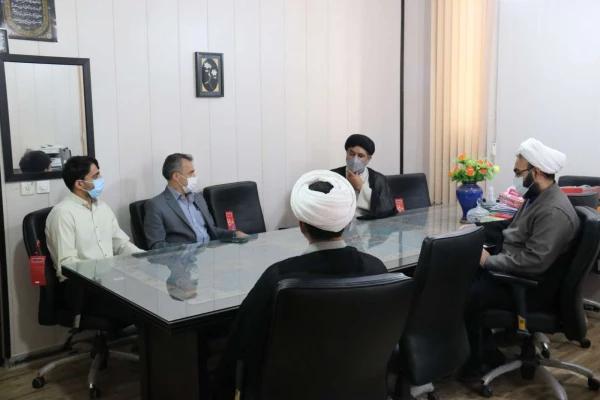 دیدار مدیر ستاد اقامه نماز استان با مدیر دانشگاه فرهنگیان یزد 3