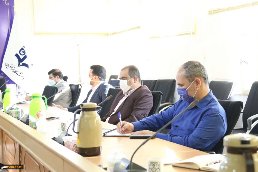 کارگاه دانش افزائی استادان اعضای هیات علمی
 3