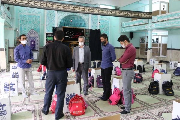 توزیع 300 بسته لوازم التحریر در مناطق محروم استان در آغاز سال تحصیلی 3