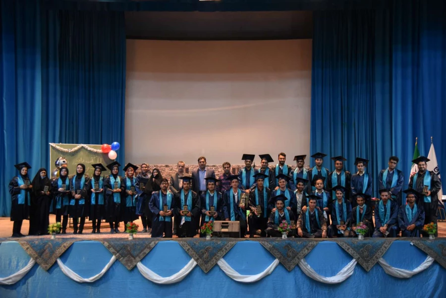 آیین دانش آموختگی دانشجومعلمان دانشگاه فرهنگیان یزد 14