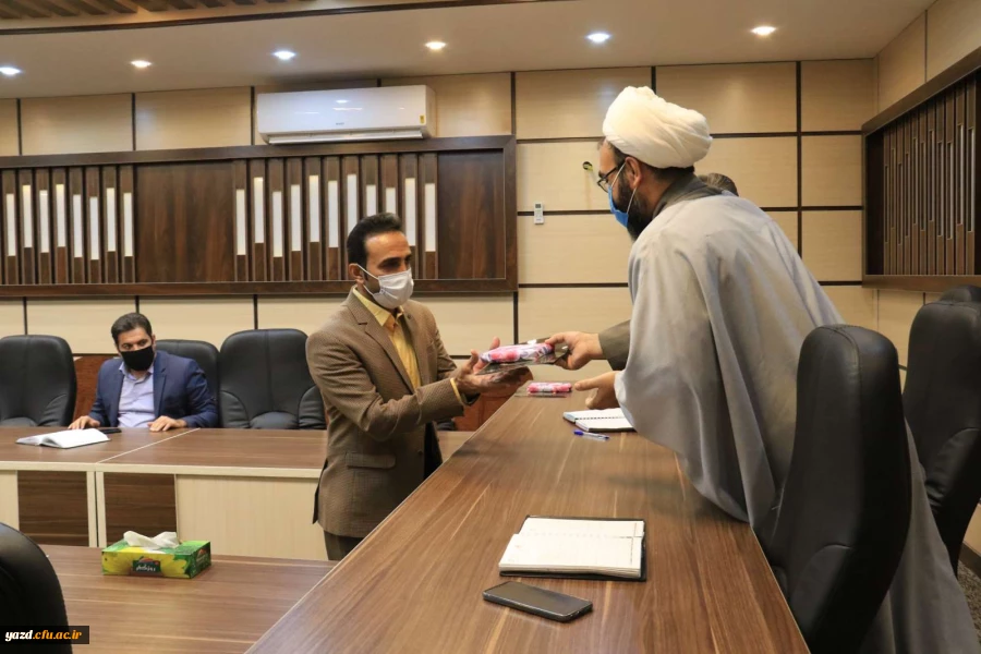 شصت و هشتمین جلسه شورای فرهنگی اجتماعی دانشگاه فرهنگیان یزد 3