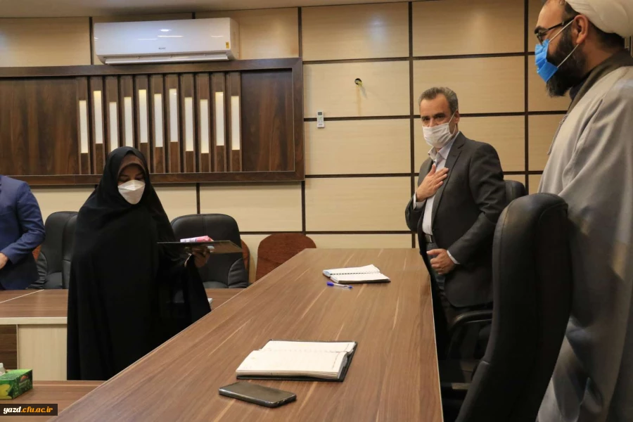 شصت و هشتمین جلسه شورای فرهنگی اجتماعی دانشگاه فرهنگیان یزد 4