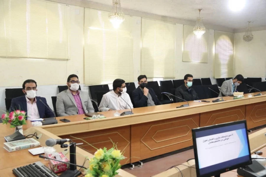 نشست مدیرکل آموزش و پرورش استان یزد با سرپرست دانشگاه و شورای بسیج دانشجویی پردیس ها  5