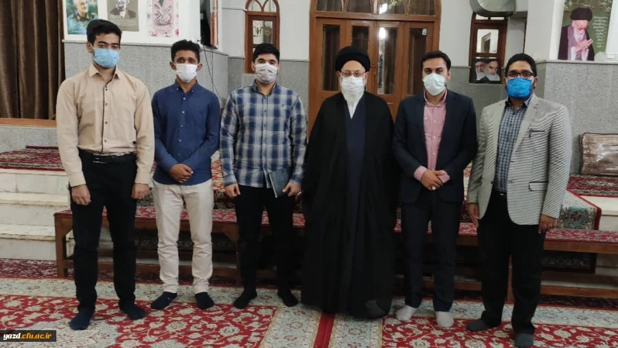 دیدار شورای بسیج دانشگاه با امام جمعه بخش مرکزی یزد 2