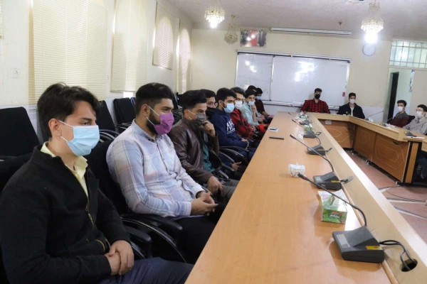 نشست هم اندیشی گروه تربیت بدنی پردیس شهیدان پاک نژاد 7