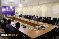 نشست منتخبان دومین دوره انتخابات الکترونیکی کانون ها و انجمن ها با مسوؤلان دانشگاه 7