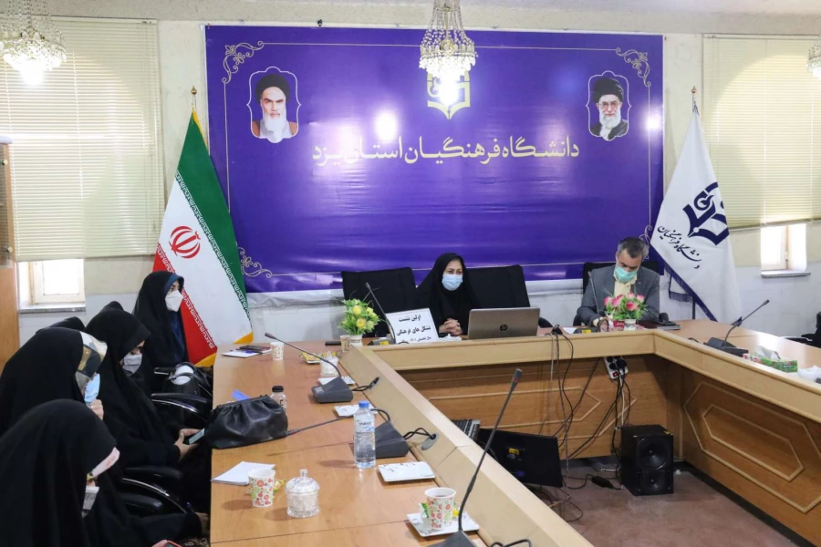 نشست منتخبان دومین دوره انتخابات الکترونیکی کانون ها و انجمن های پردیس حضرت فاطمه الزهراء (س) 5