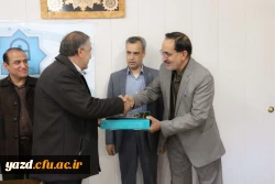 تجلیل از کارکنان حوزه مالی پردیس های استانی دانشگاه فرهنگیان یزد 6