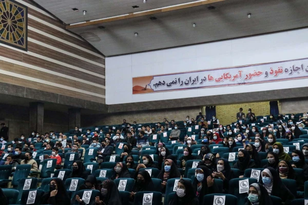  جشن بزرگداشت روز دانشجو  3