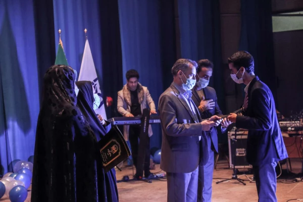  جشن بزرگداشت روز دانشجو  7