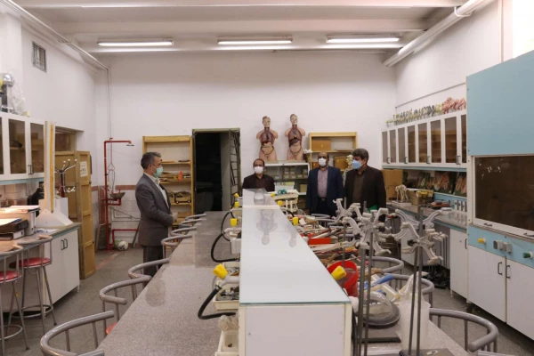 بازدید از امکانات پردیس های دانشگاه فرهنگیان استان یزد 4