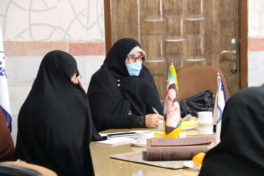 نشست با اعضای هیأت علمی و کارکنان پردیس حضرت فاطمه الزهراء (س) 4