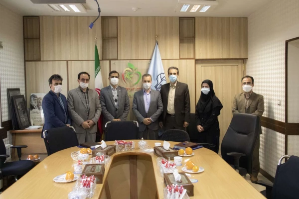 انعقاد تفاهم نامه همکاری بین دانشگاه فرهنگیان استان و دانشگاه علوم پزشکی یزد  3