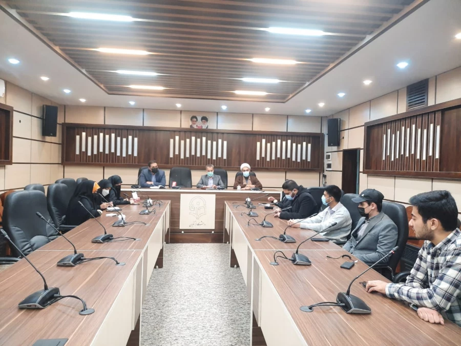 نشست پرسش و پاسخ دانشجومعلمان با مسئولین دانشگاه  6